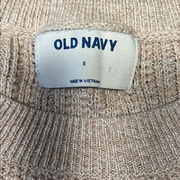 Old Navy Women's Light Beige Crew Neck Sweater - Picture 2 of 4